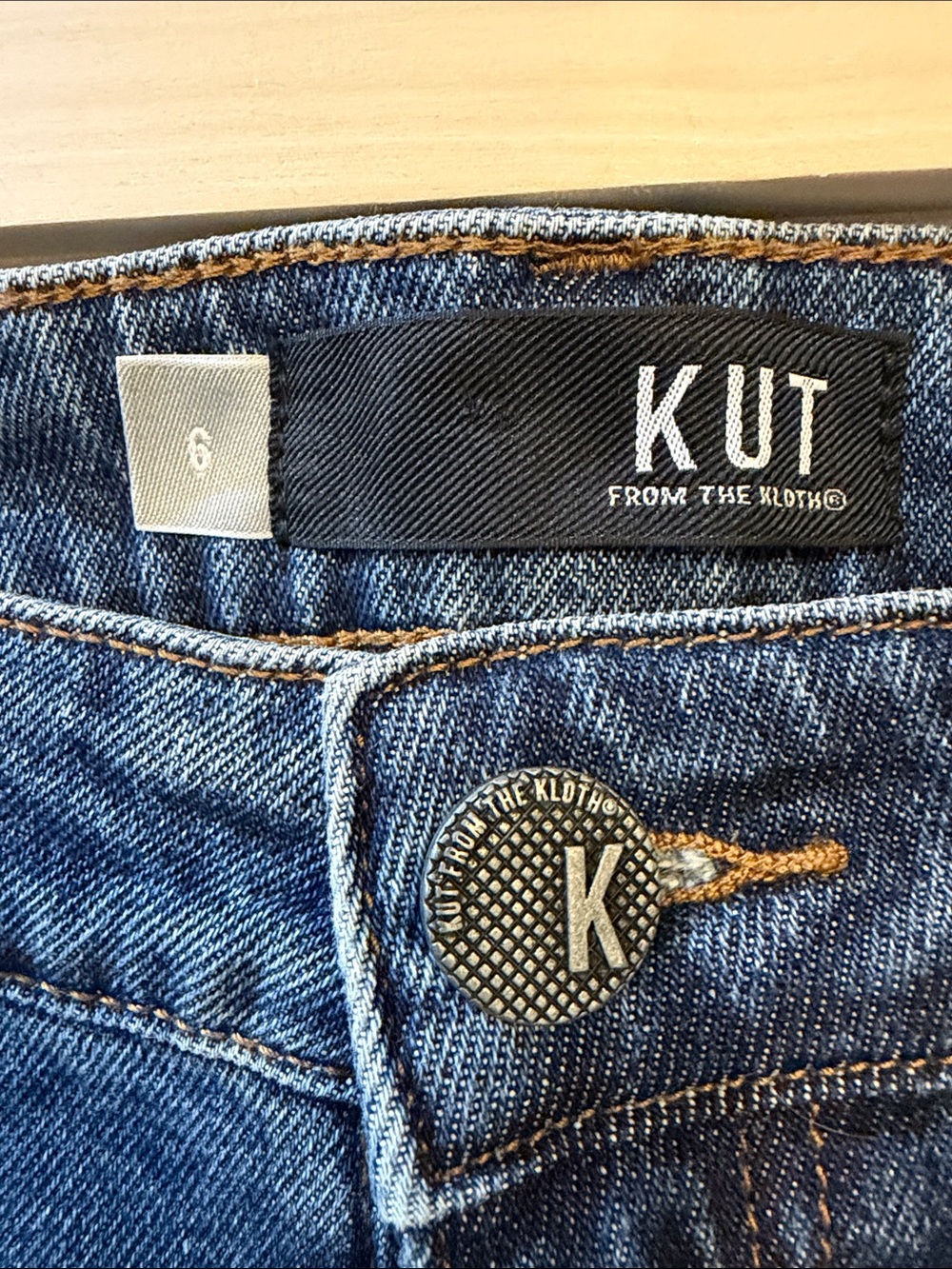 Kut from the Kloth Distressed Cropped Blue Denim Jeans - Picture 6 of 11